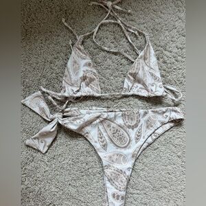 COPY - Tan lines bikini paisley